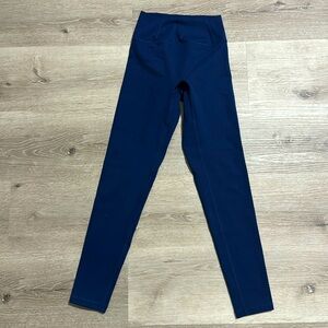 Brand New Oner Active Timeless leggings: MIDNIGHT